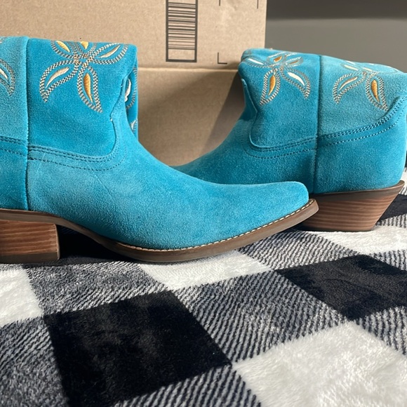 Dingo boots. - Picture 6 of 9